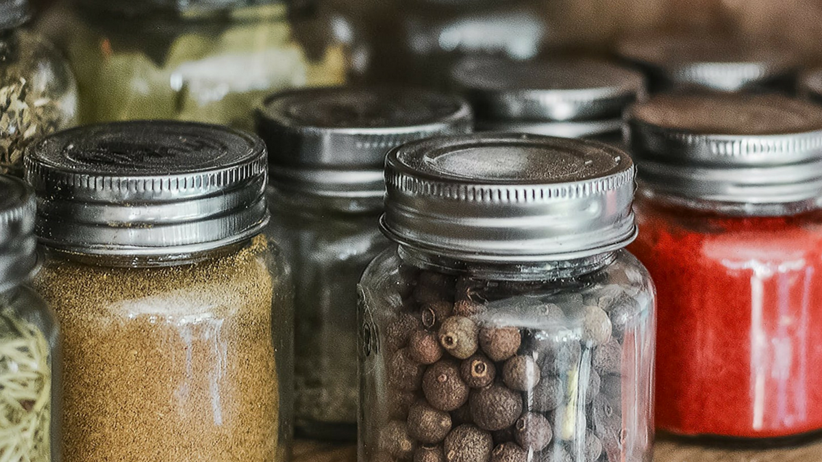 9 Ways to Reduce Your Plastic Consumption and Save Money
