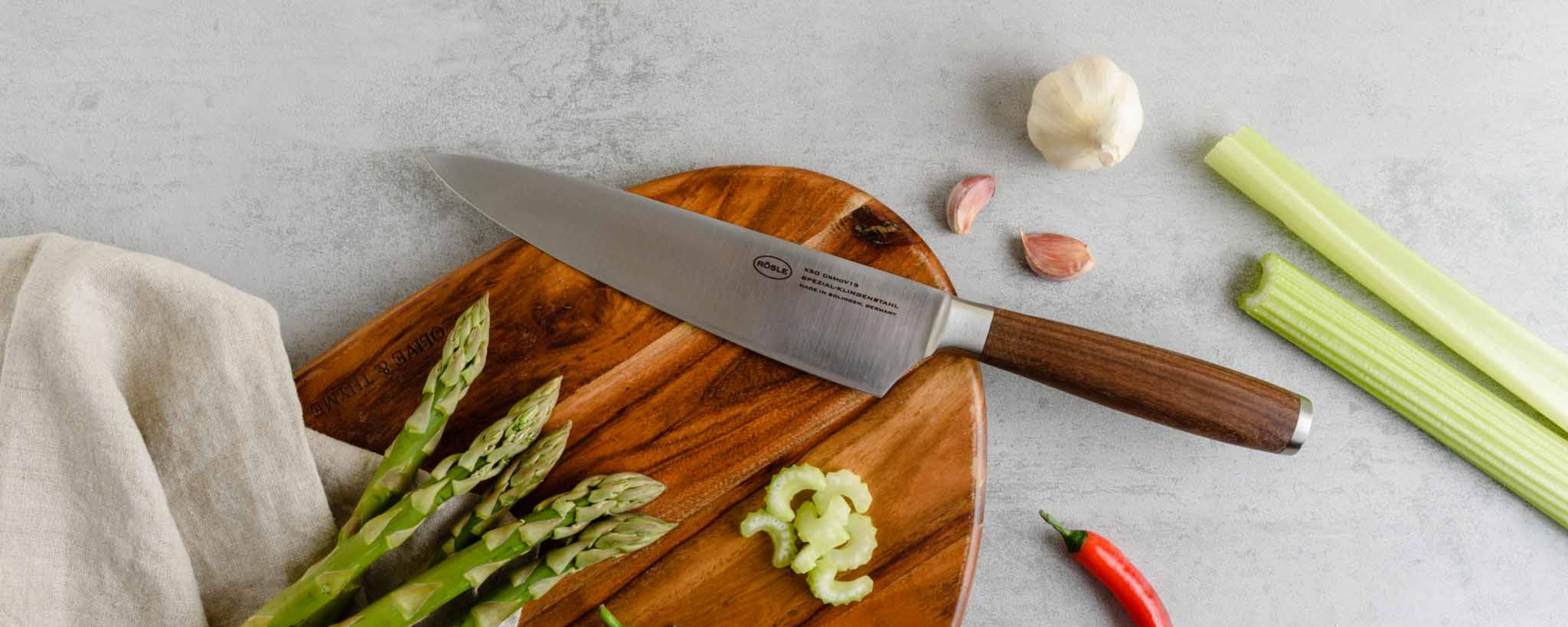 How to maintain a razor-sharp knife