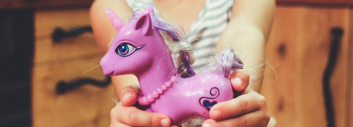 9 Ways to Protect Kids from Consumerism and Why It's Important