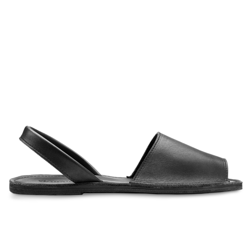 Lower side view of the Avarca classic Spanish leather sandal sustainably made by Brave Soles in black color