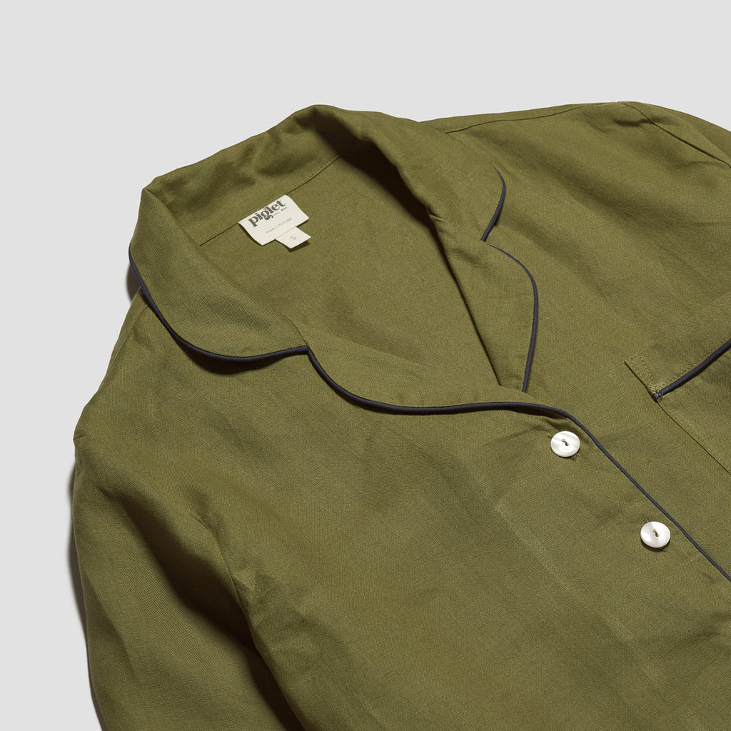 Moss Plain Linen Pajama Shirt Collar Detail
