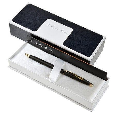 Townsend Lustrous Chrome Fountain Pen